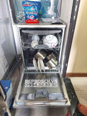 4.MAY RUA BAT BOSCH EUI SMI8YCS03E MÁY RỬA BÁT BOSCH EUI-SMI8YCS03E