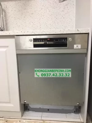 5.BOSCH SMI4HBS01D Serie 4 Máy rửa chén âm tủ BOSCH SMI4HBS01D Serie 4