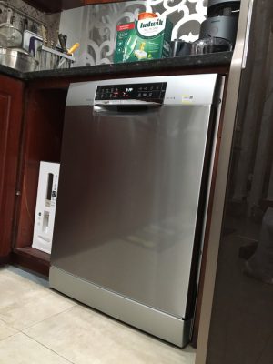 z3049802797093 1aa9482c59f03fea75c8ff87ecffa086 1 MÁY RỬA CHÉN BOSCH SERI 6 SMS6ZCI48E SẤY KHÔ ZEOLITH