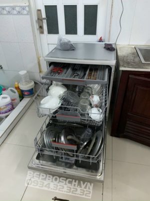 z3210587752408 0740620a89c71665b94d03d145a2fc63 Máy rửa chén độc lập BOSCH SMS25EI00G|Serie 2