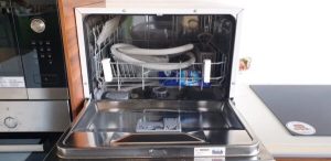 z3577241851297 8b4fe5c95fc65e92856f455a88d0d10a MÁY RỬA CHÉN ĐỂ BÀN HMH.SKS62E22EU