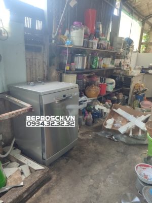 z3734765563086 19435bac674bc09db6a2932d68503321 MÁY RỬA BÁT BOSCH SMS2IVI61E