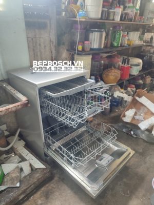 z3734765580857 6dbd1f9a17c647477010b9cf4009e135 MÁY RỬA BÁT BOSCH SMS2IVI61E